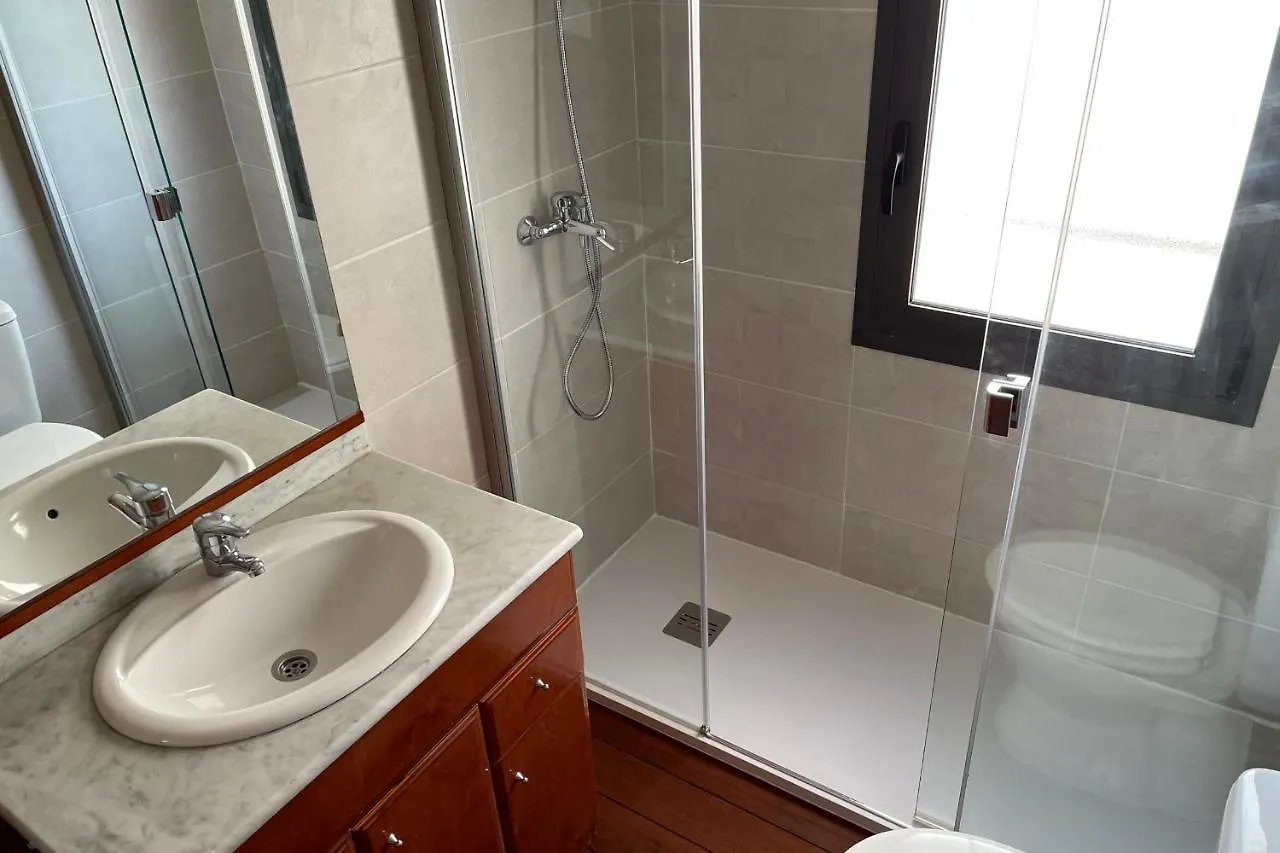 Apartment With Sea Views Next To The Beach Of Mar Bella Barcelona