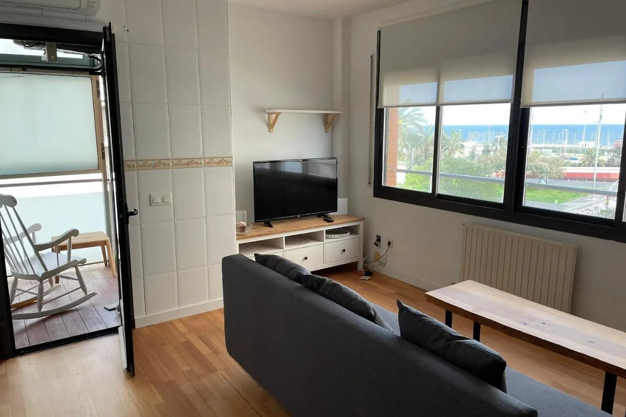 Apartment With Sea Views Next To The Beach Of Mar Bella Barcelona